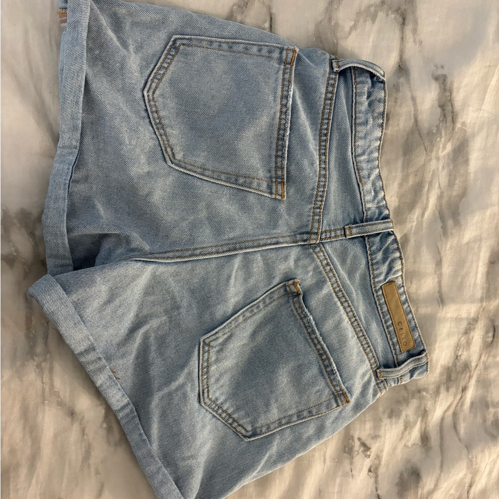 Cello shorts